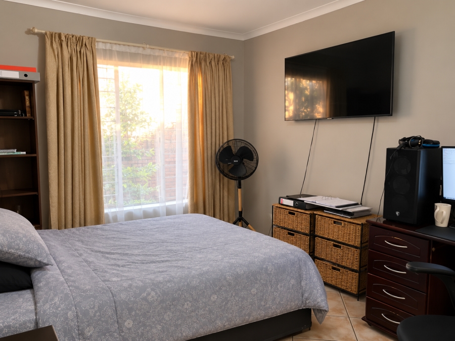 2 Bedroom Property for Sale in Cashan North West